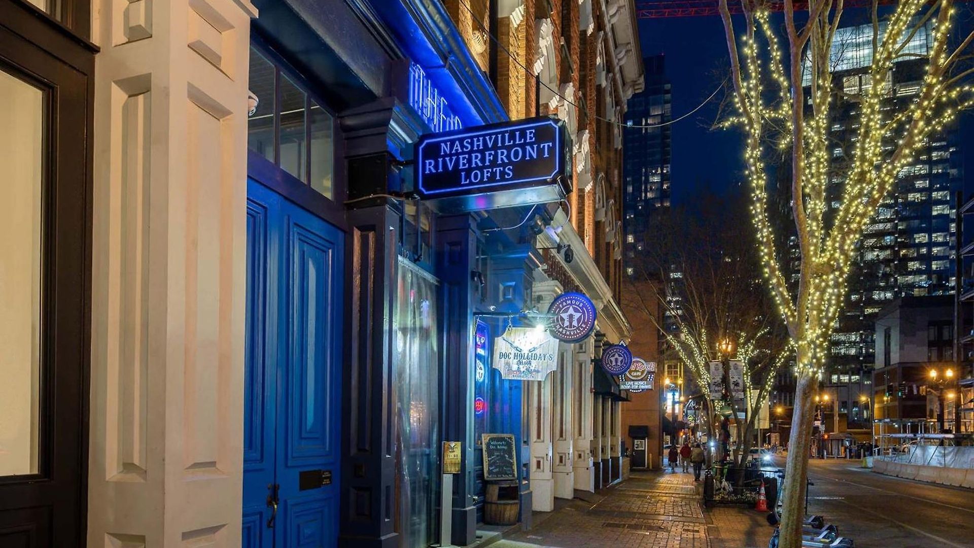 Historic Riverfront For 8 Near Broadway * Nashville