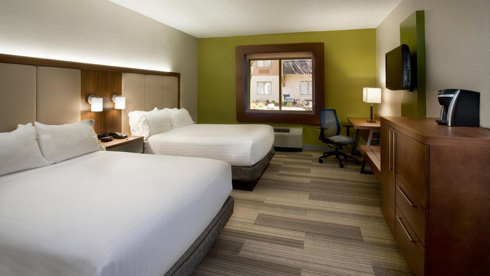 Express Airport By Ihg Nashville