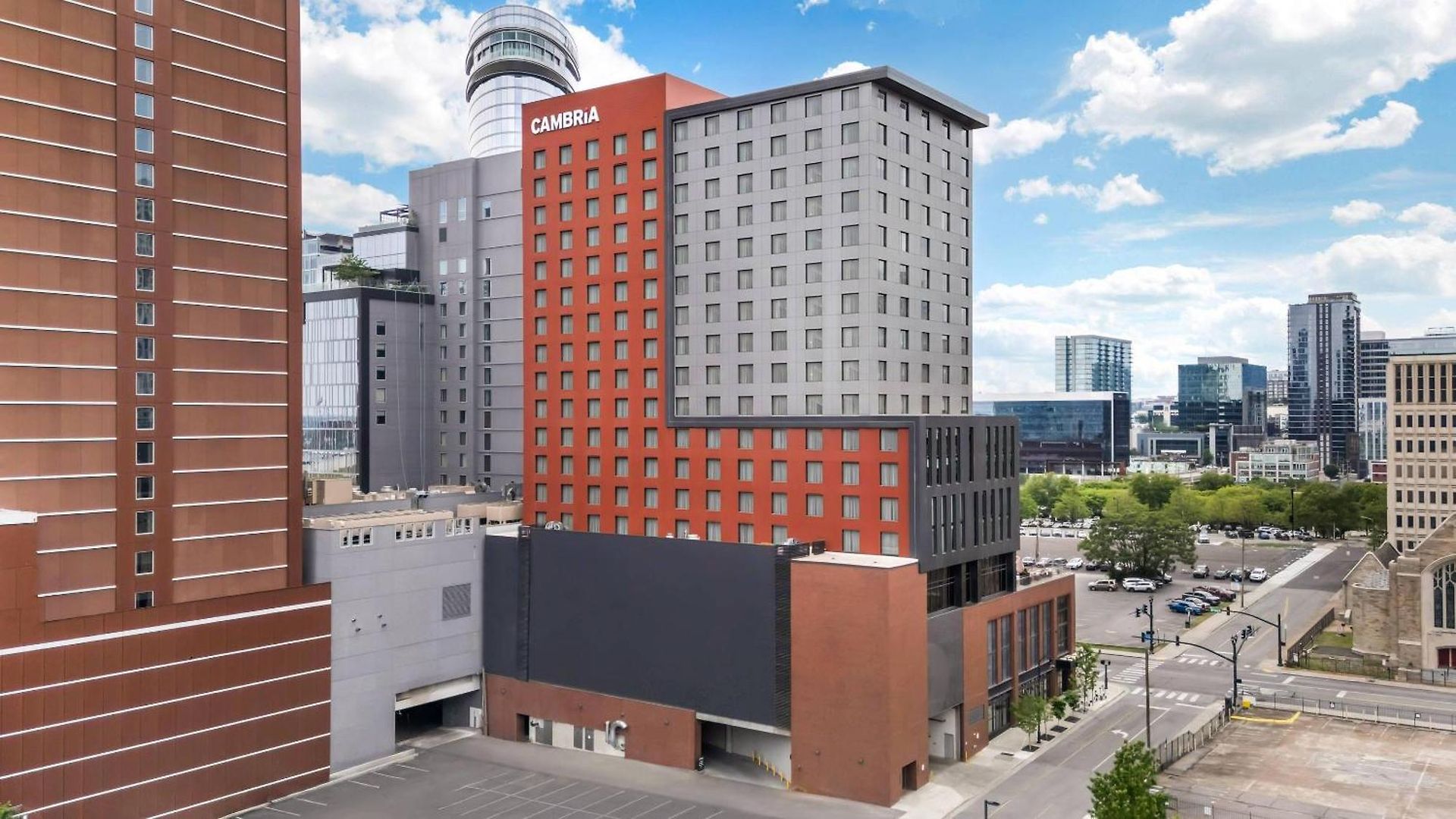 Hotel Cambria Downtown