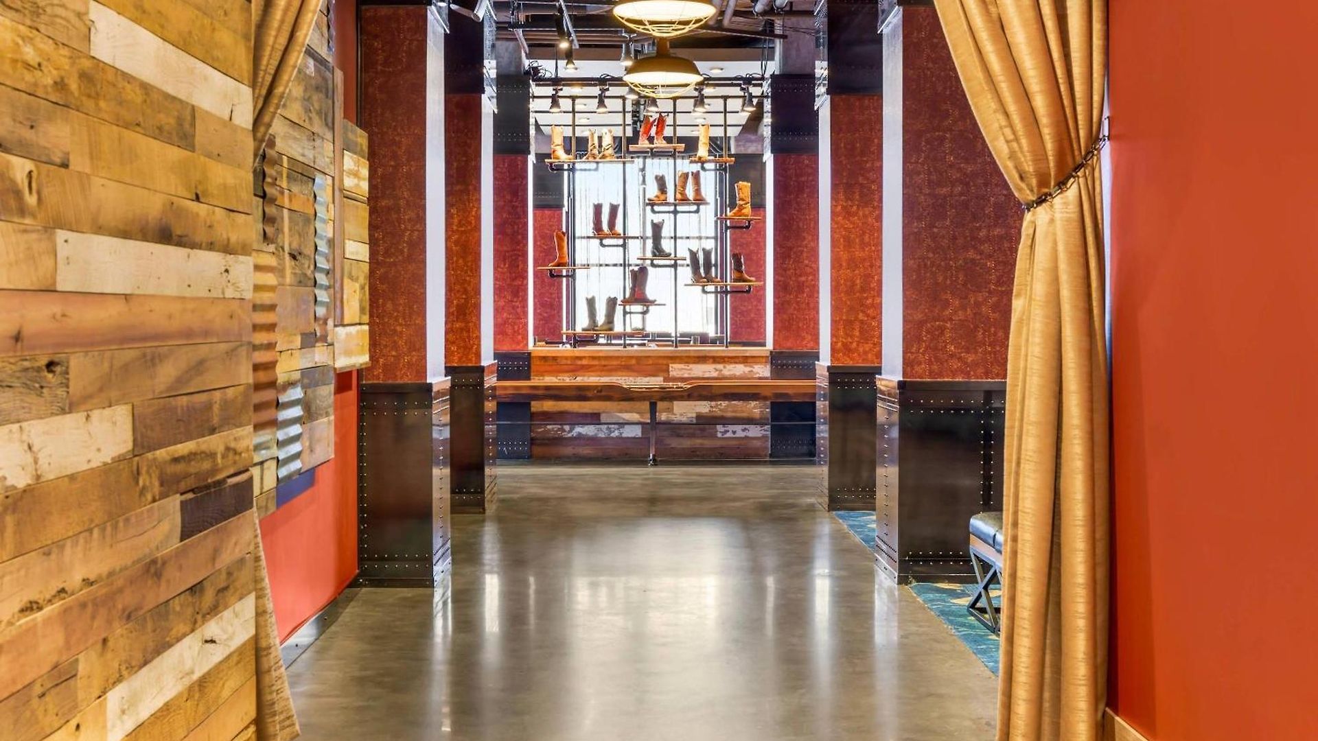Cambria Downtown Hotel