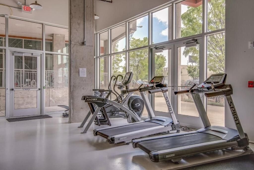 Furnished East Nashville Condo | Parking + Rooftop Holiday home Nashville