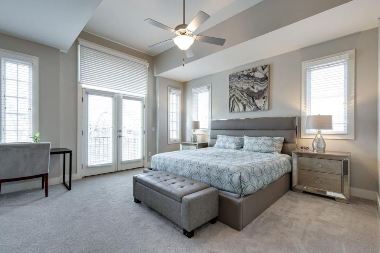 2-bedroom Unit With Free Parking & 2 King Beds