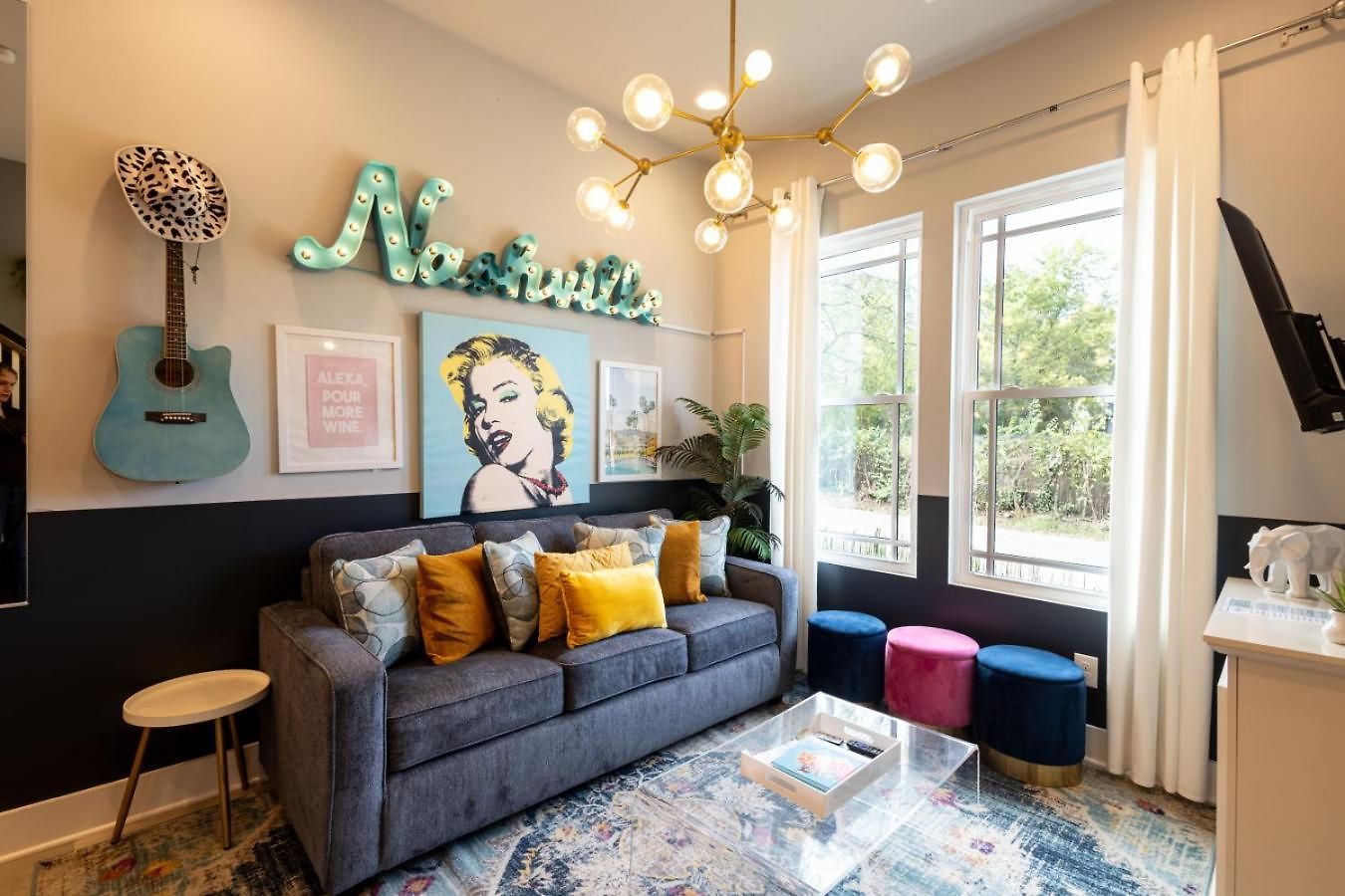 Heights Townhome With Free Parking & 3 Baths Nashville