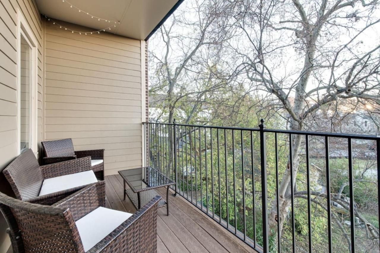 Three-level West End With Private Office And Free Secured Parking Nashville