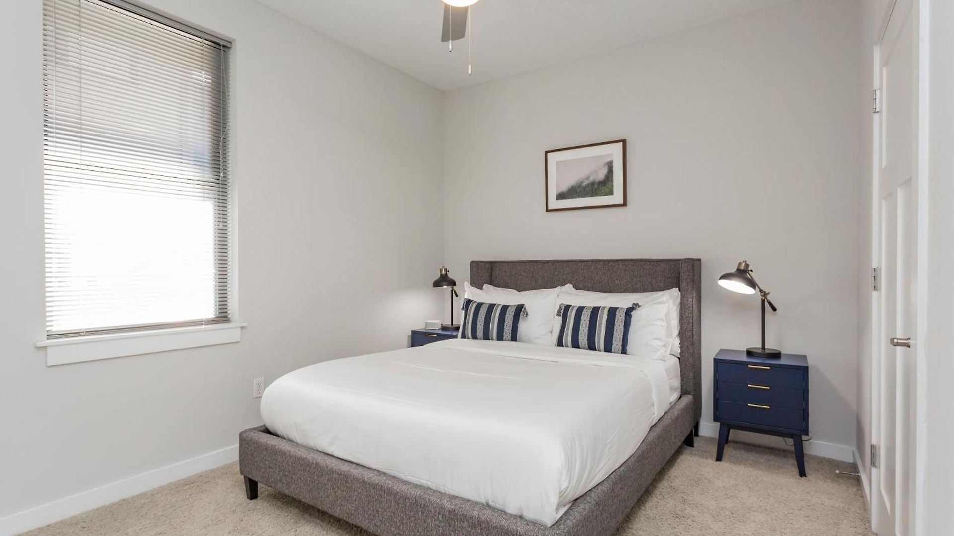 Cozysuites At Music Row Apartment