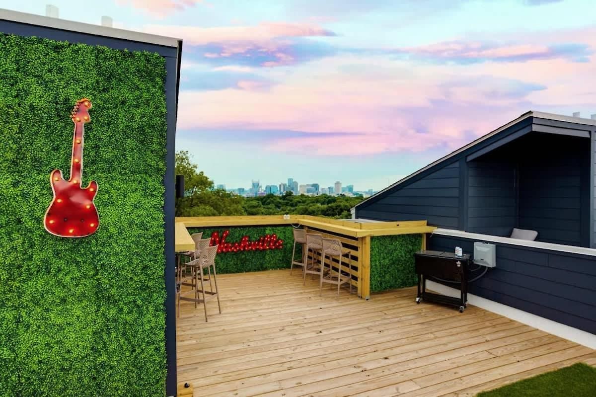 New East Oasis 13beds Roofdeck Free Parking * Nashville