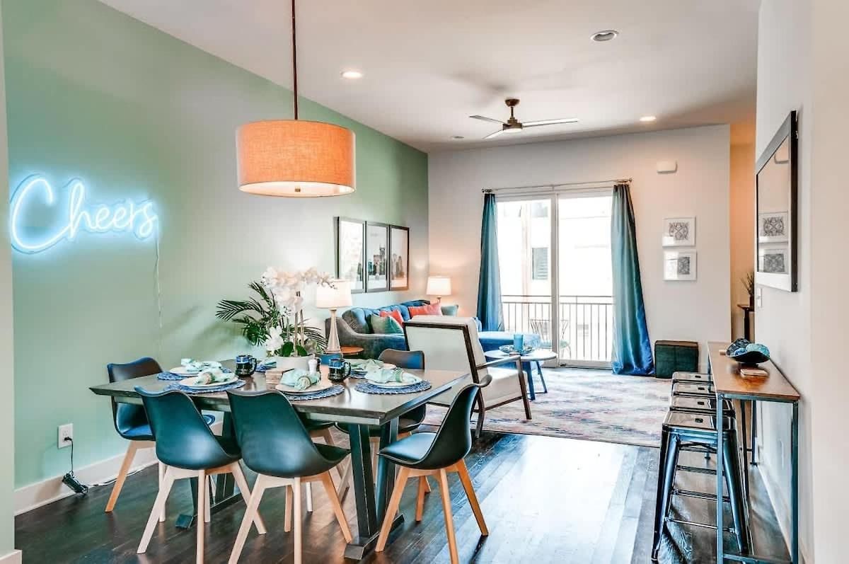 Game And Skydeck - Book Today Holiday home Nashville
