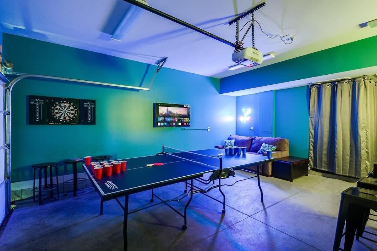 Game And Skydeck - Book Today Holiday home Nashville