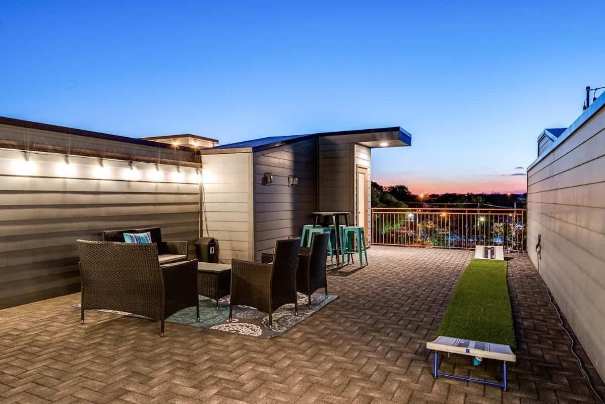 Game And Skydeck - Book Today * Nashville