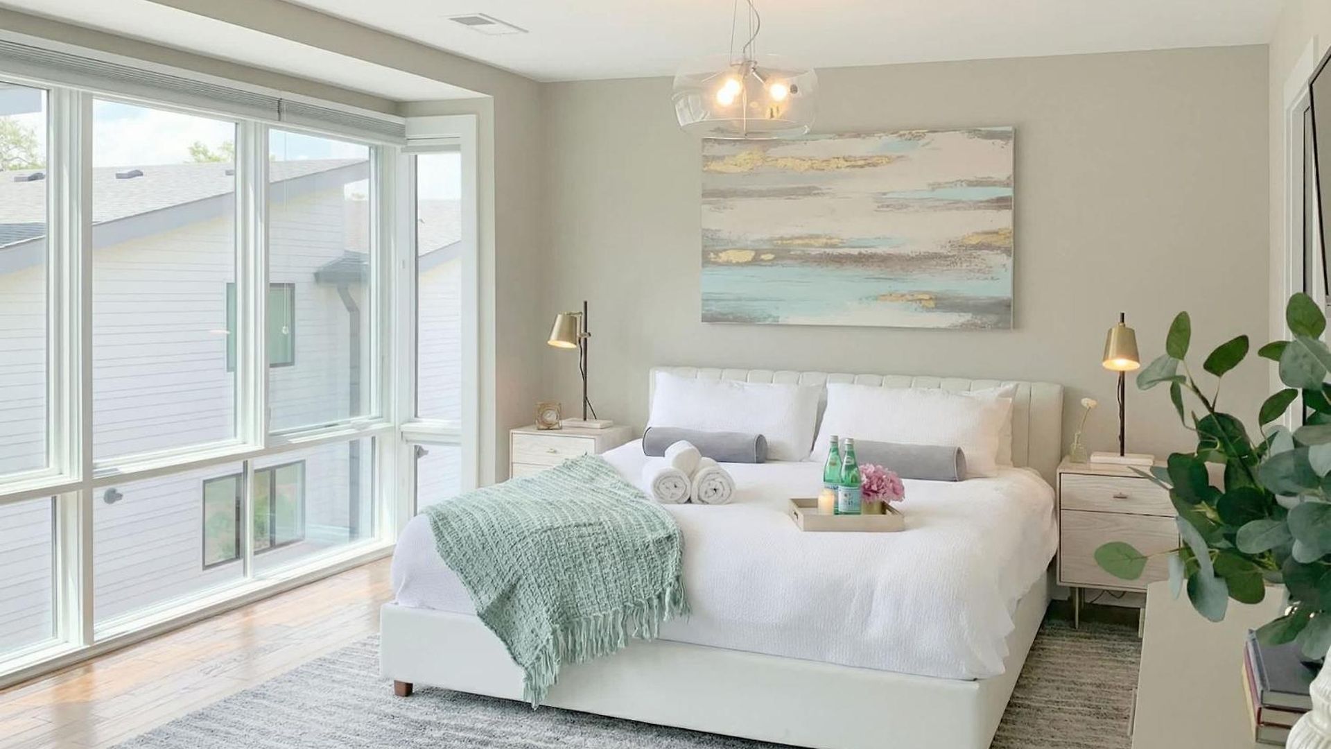 Holiday home Downtown Luxury - 10 Beds & Free Parking
