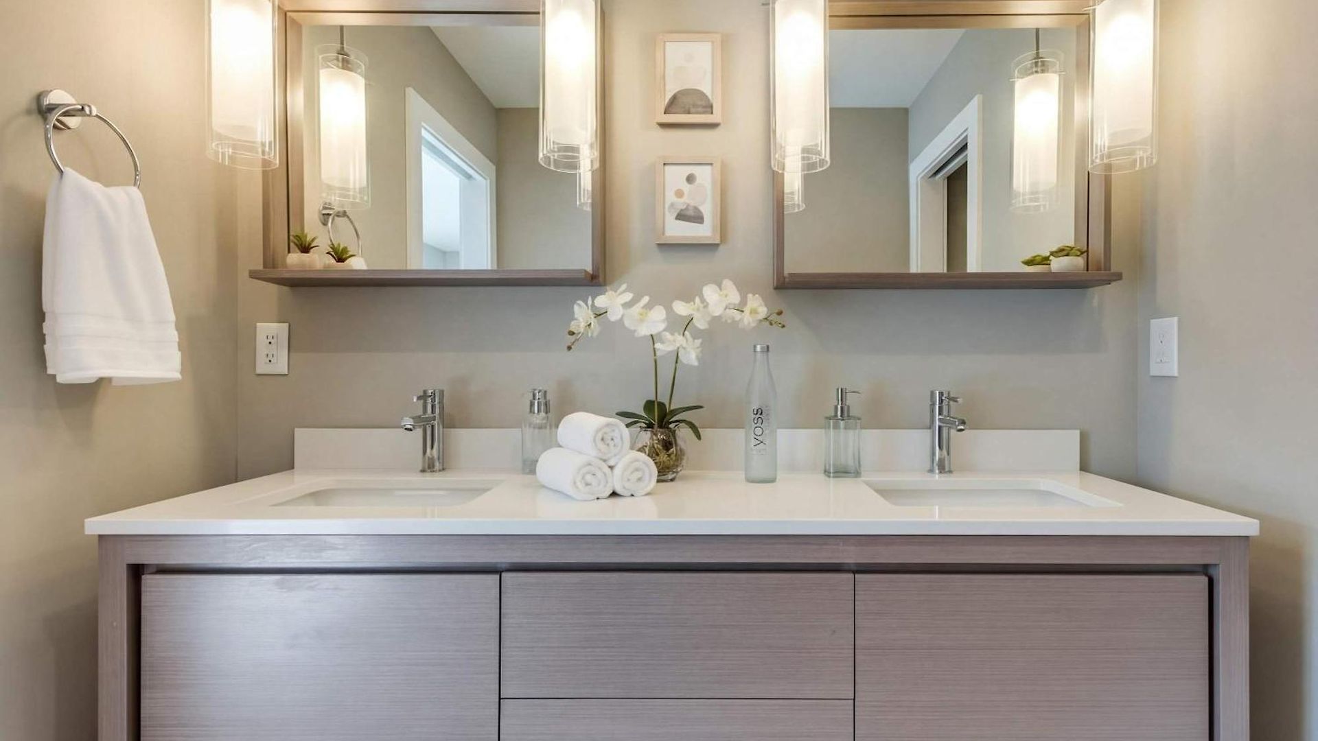 Downtown Luxury - 10 Beds & Free Parking Holiday home *