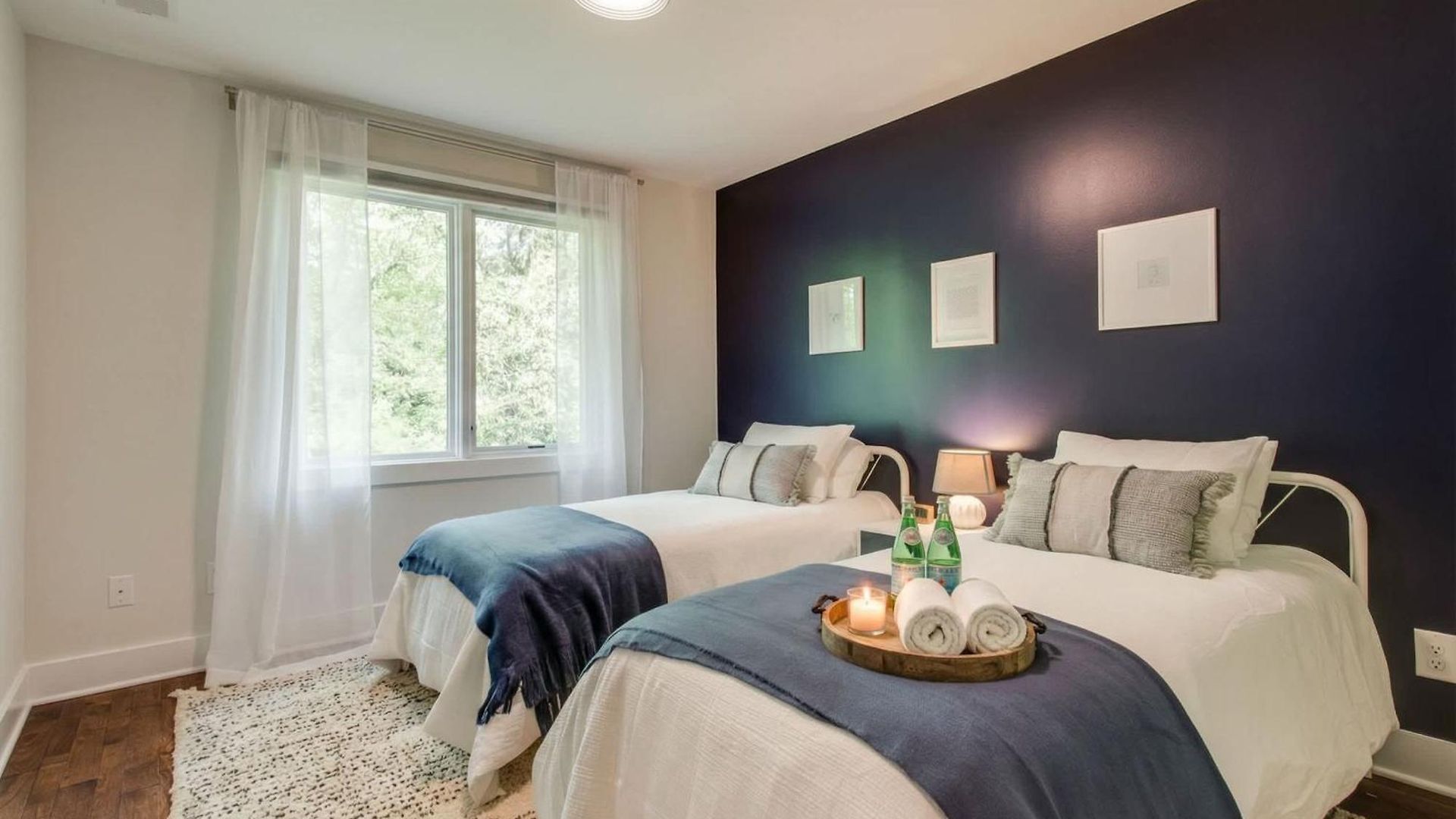 Holiday home Downtown Luxury - 10 Beds & Free Parking *