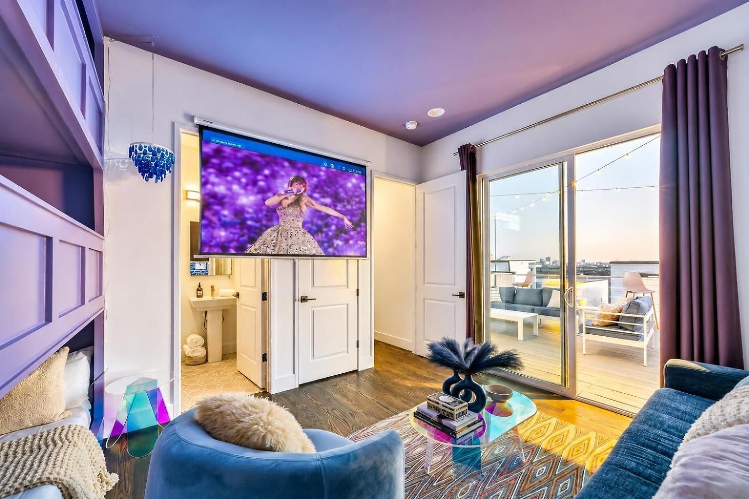 New Nash Eras - Rooftop Decks With Hot Tub - 15 Beds Holiday home Nashville
