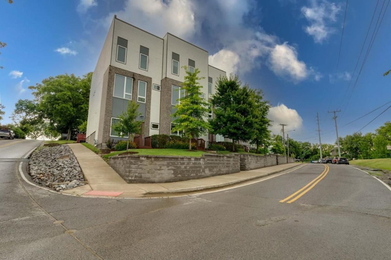 Unforgettable Townhome-close To Broadway-10 Beds! * Nashville