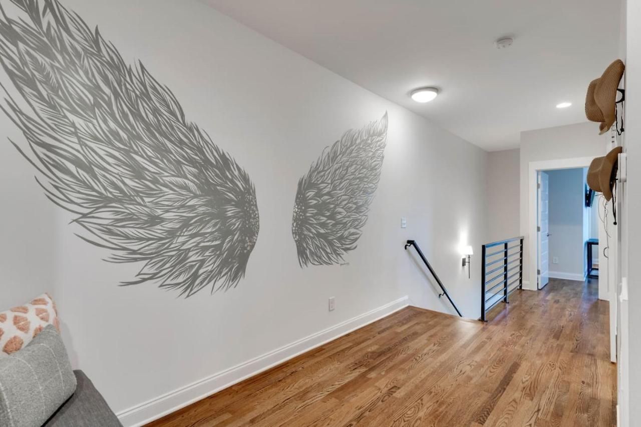 Holiday home Unforgettable Townhome-close To Broadway-10 Beds!