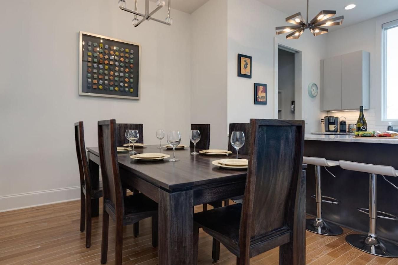 Holiday home Beautiful 3 Bedroom! Near Broadway-12th S-gulch Nashville