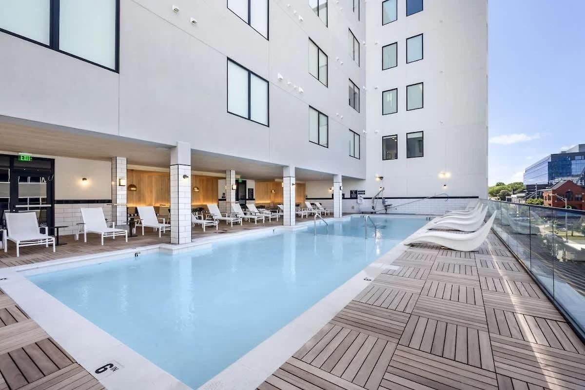 Vinyl - Rooftop Pool - Gym - On Music Row * Nashville