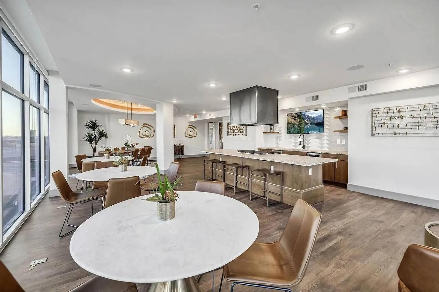 2br, Haven At Gulch W/ Rooftop Pool & Views Apartment *