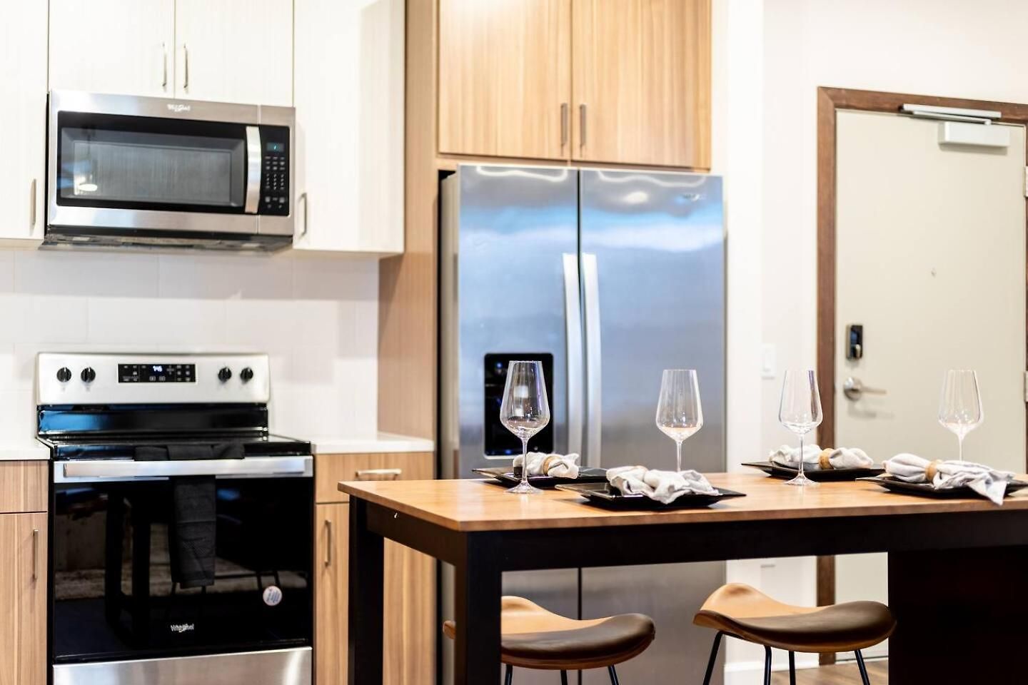 Apartment 2br, Haven At Gulch W/ Rooftop Pool & Views Nashville