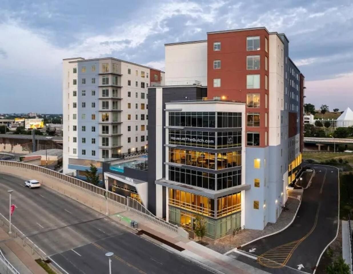2br, Haven At Gulch W/ Rooftop Pool & Views * Nashville