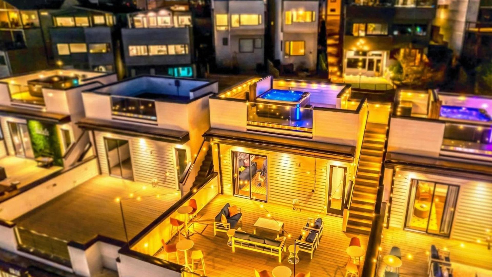 Taylor Swift Inspired Hot Tub Rooftop Deck Views Nashville