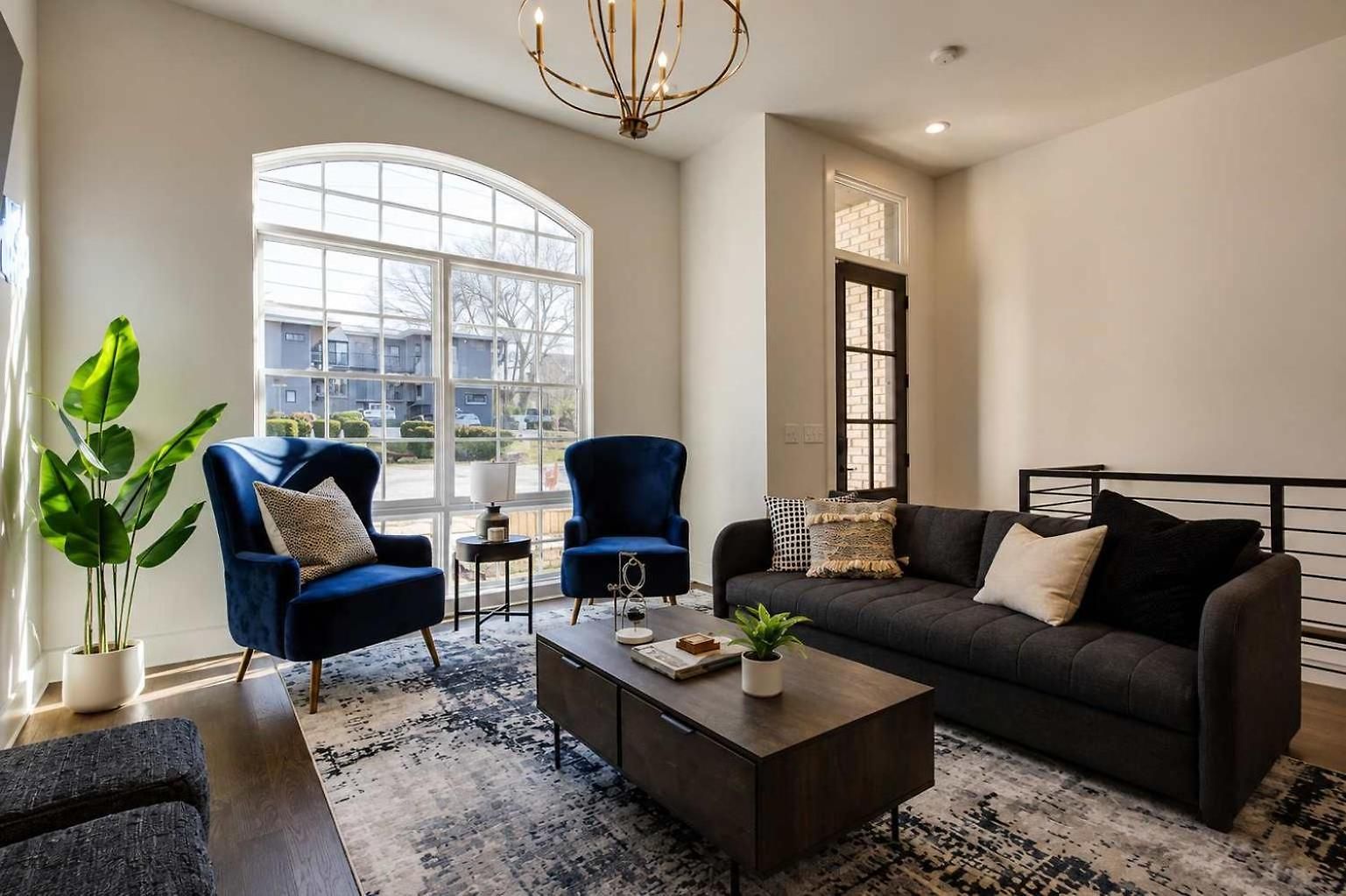 2 West End Homes Minutes To Broadway Holiday home Nashville