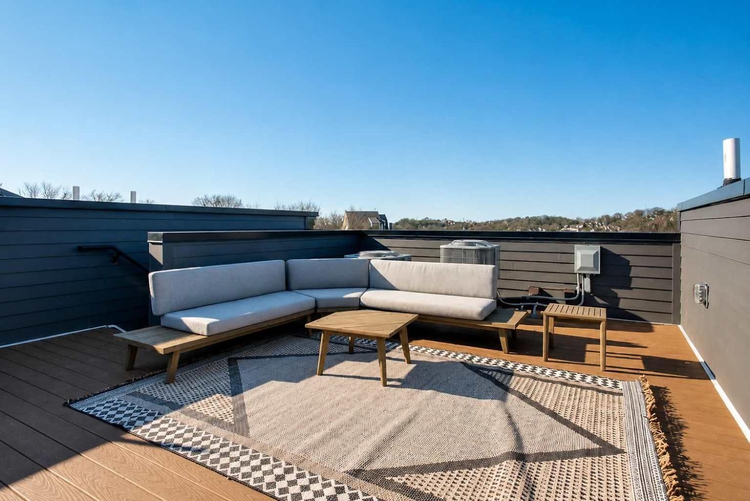 2 West End Homes Minutes To Broadway *