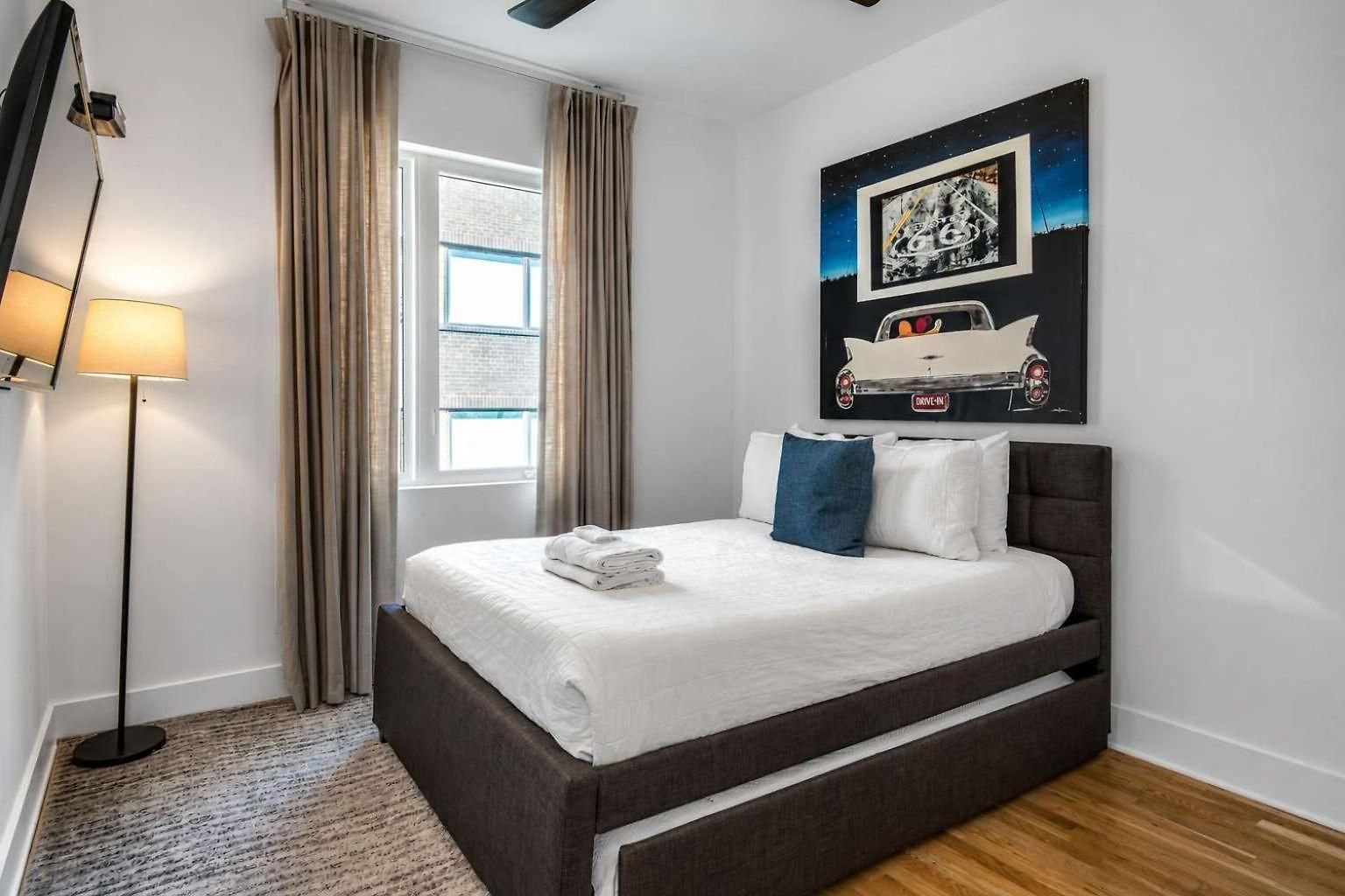 Holiday home Spectacular Double Rooftop 7 Mins To Broadway