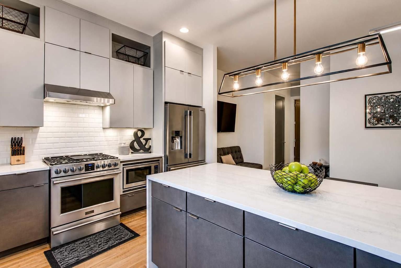 Holiday home 5 Min Uber To Downtown - 2 Car Gargage - Rooftop Nashville