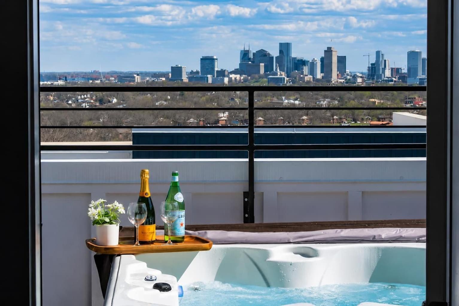 Modern Rooftop Retreat Views