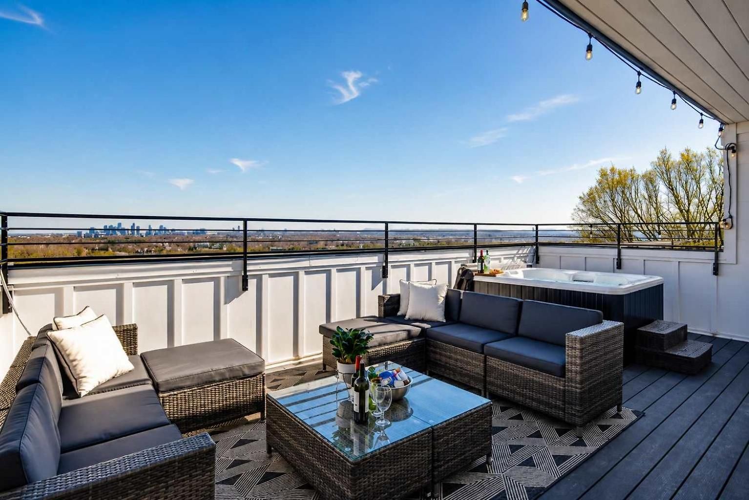 Holiday home Duo Retreat Private Rooftops Nashville