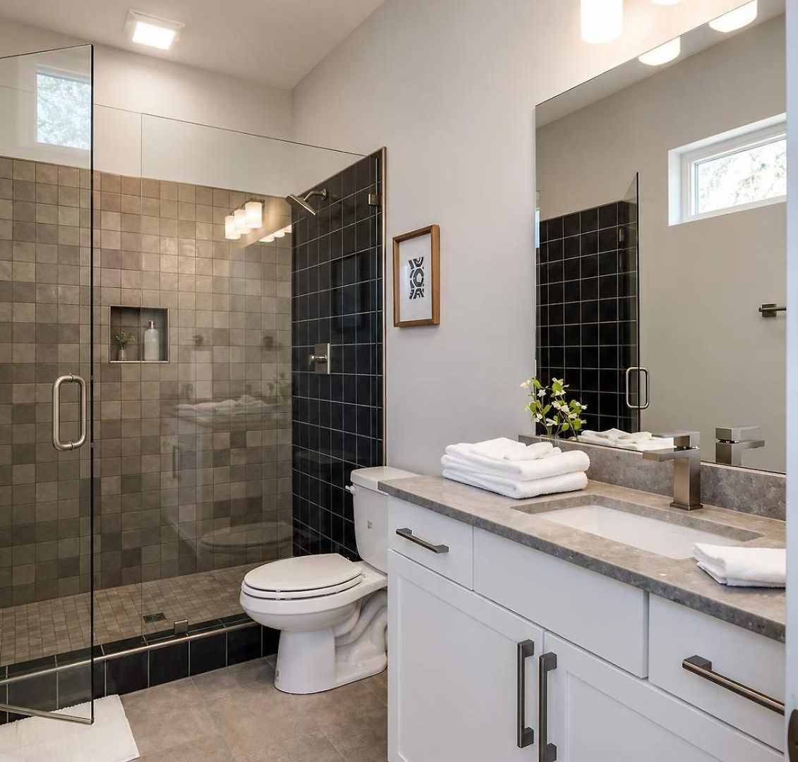 Skyline Hot Tub Retreat Walk To Honky Tonks Holiday home