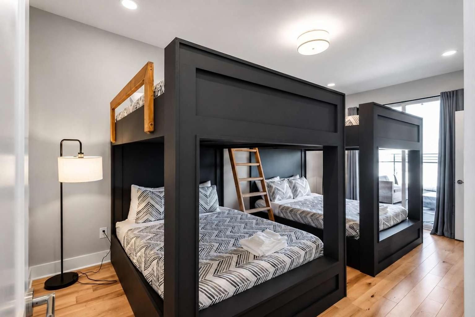 Duo Retreat Private Rooftops *