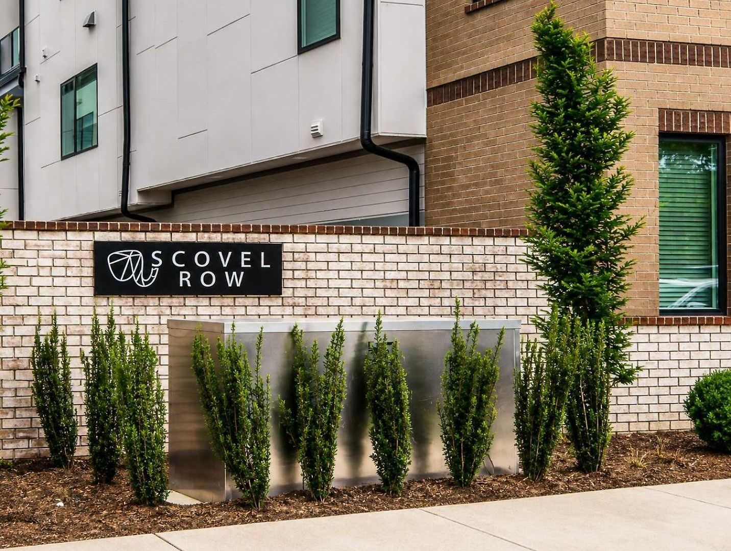 Scovel Row Rooftop Near Broadway Nashville