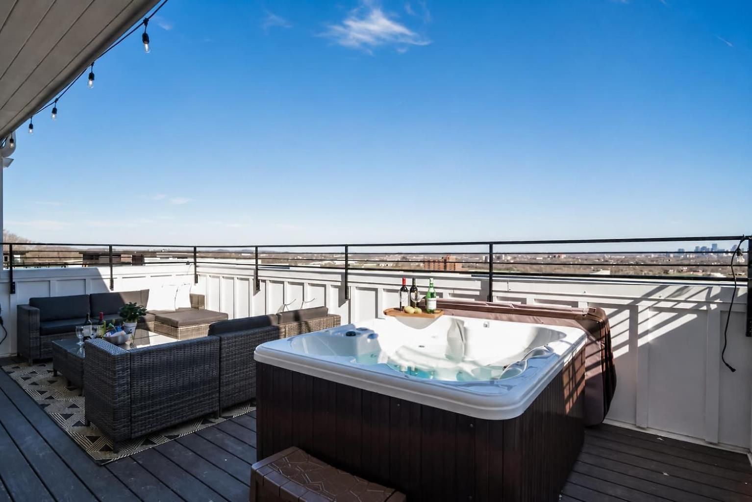 Duo Retreat Private Rooftops Holiday home Nashville