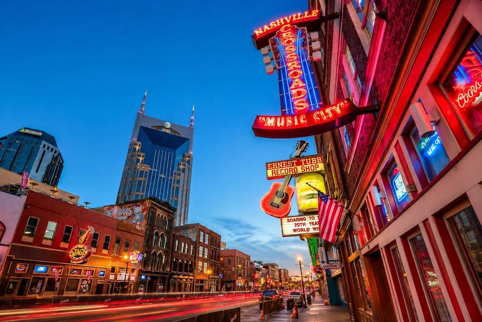 Nashville Escape Skyline Views Minutes To Broadway Holiday home Nashville
