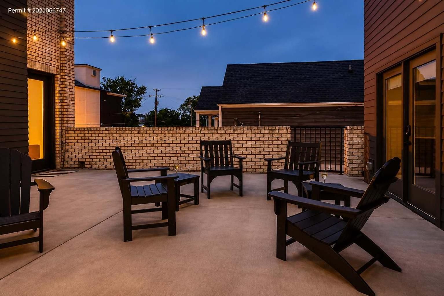 Modern West End Oasis Rooftop Views * Nashville