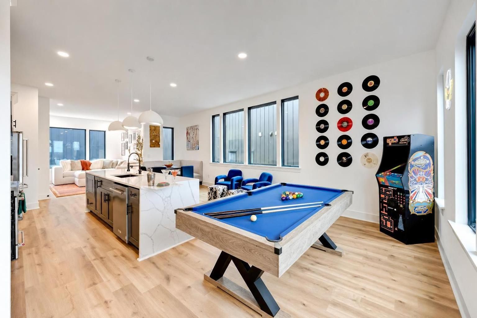 4 Rooftop Decks 4 Hot Tubs Game & Sauna * Nashville