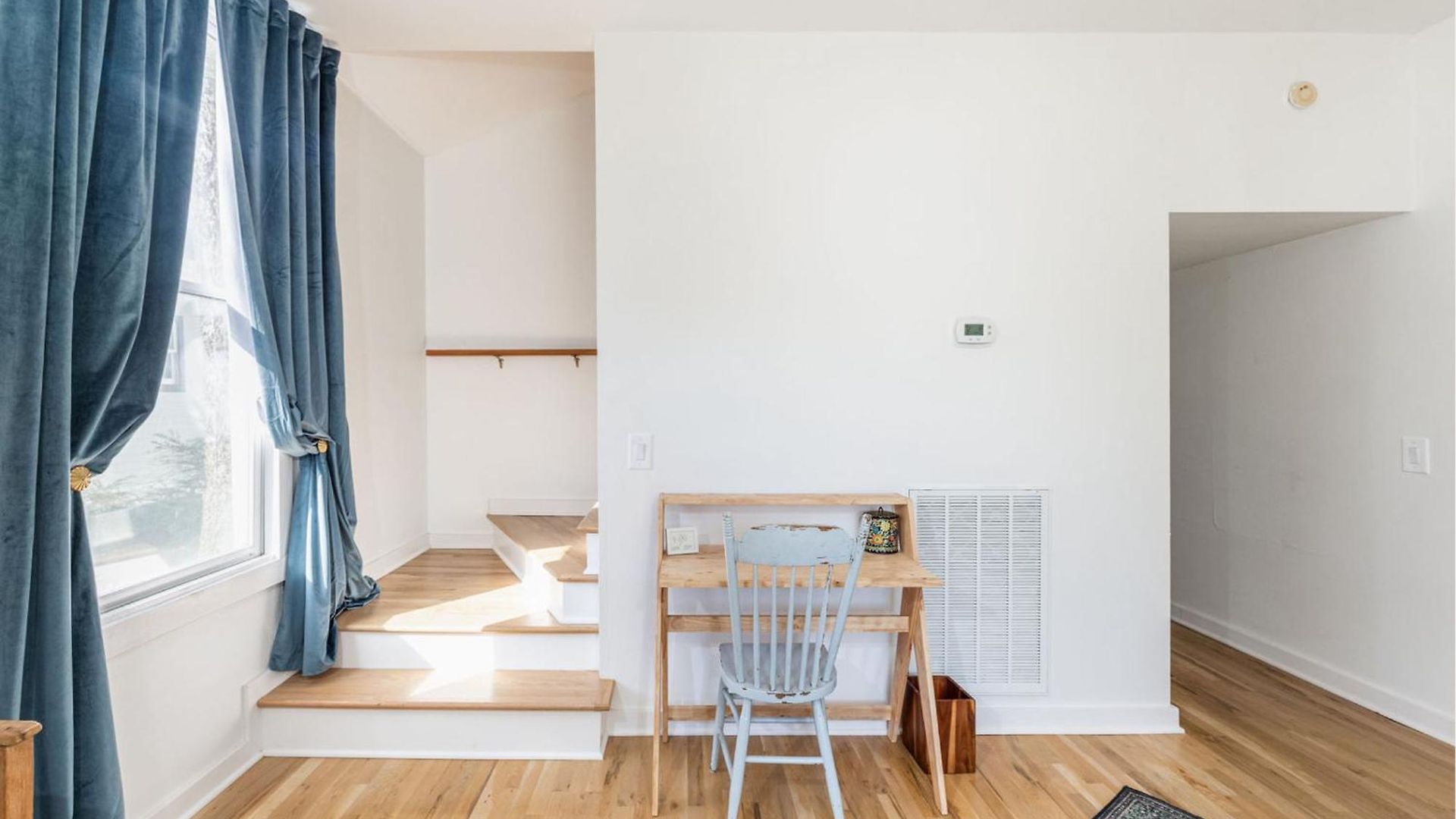 Chic 2 Bed 2 Bath, In 12 South