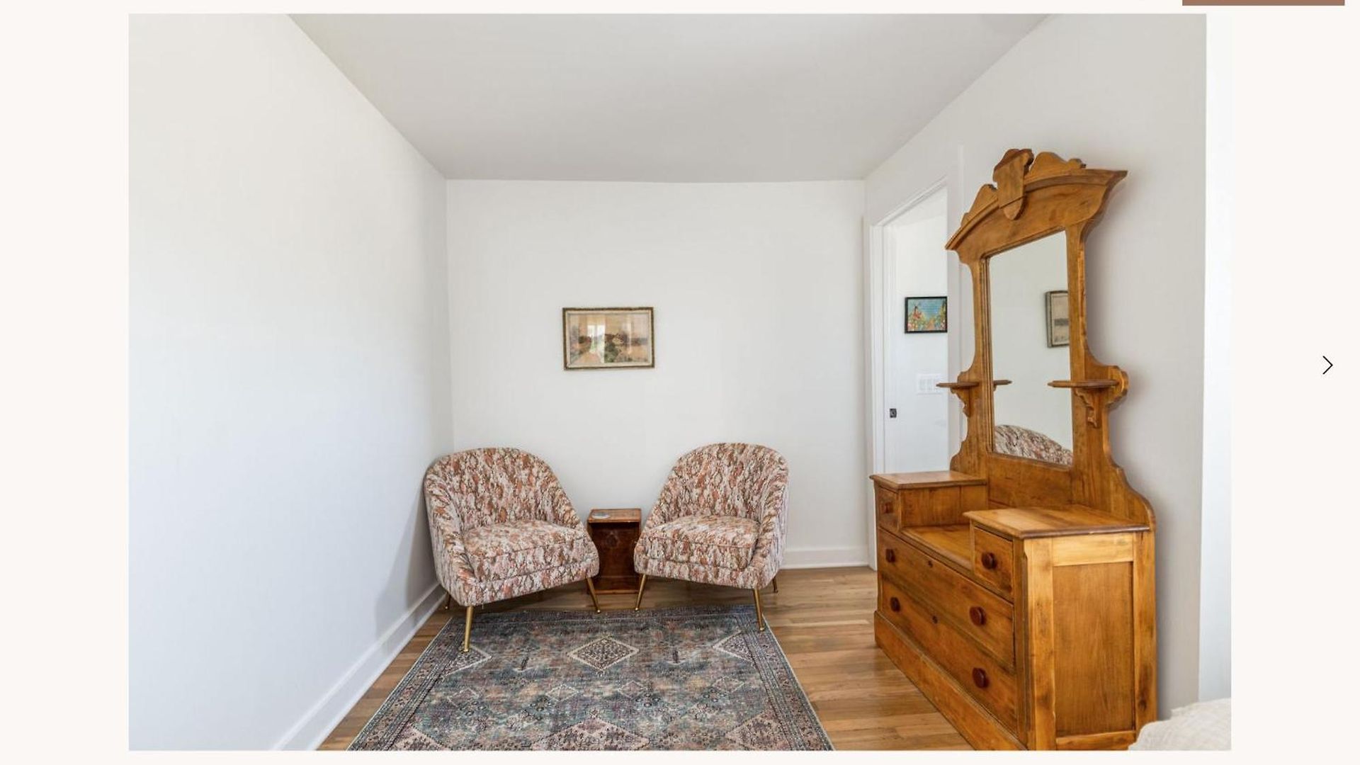 Chic 2 Bed 2 Bath, In 12 South Nashville
