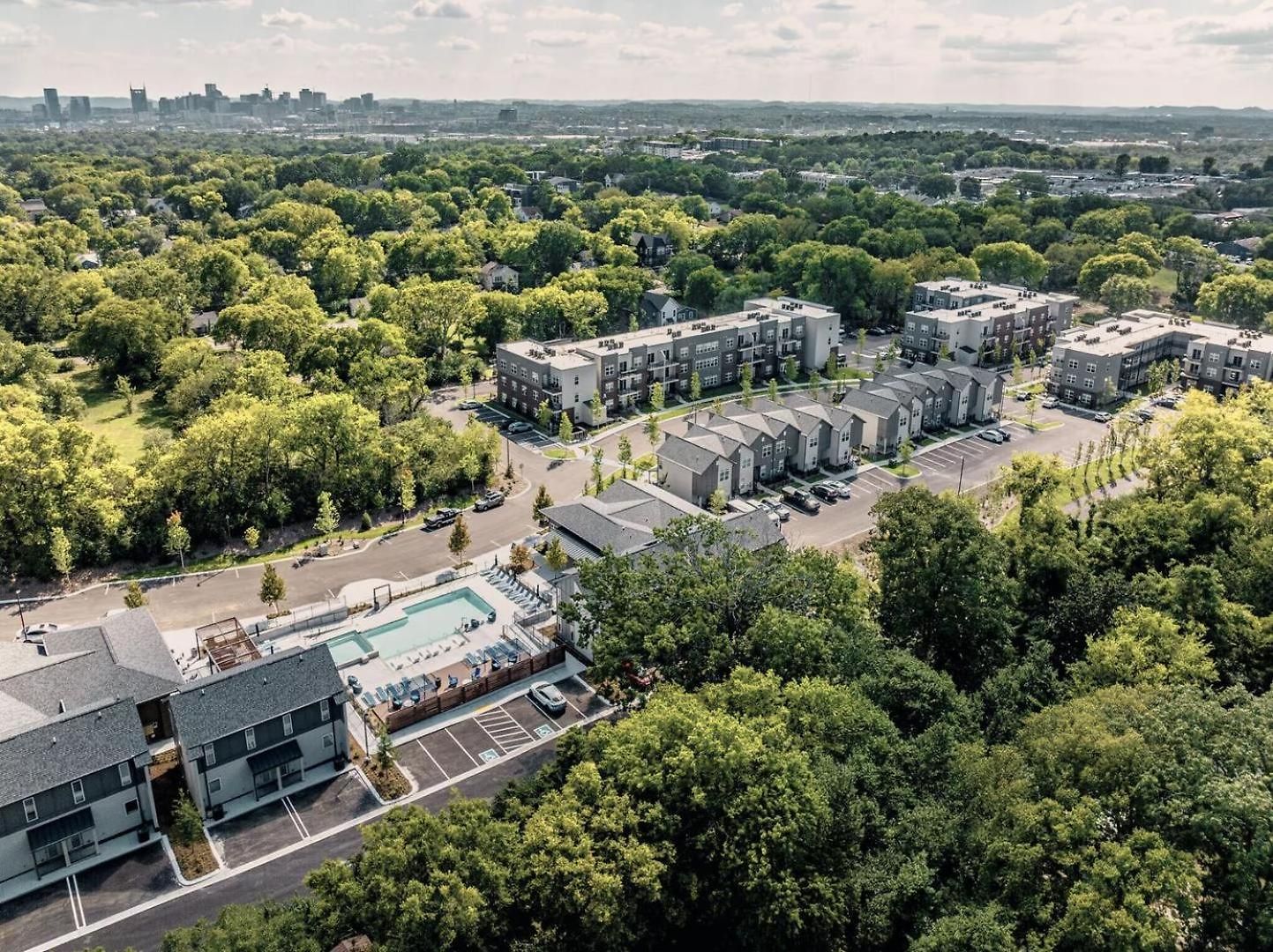 Landing Incredible 1Bd Gym Pool Apartment