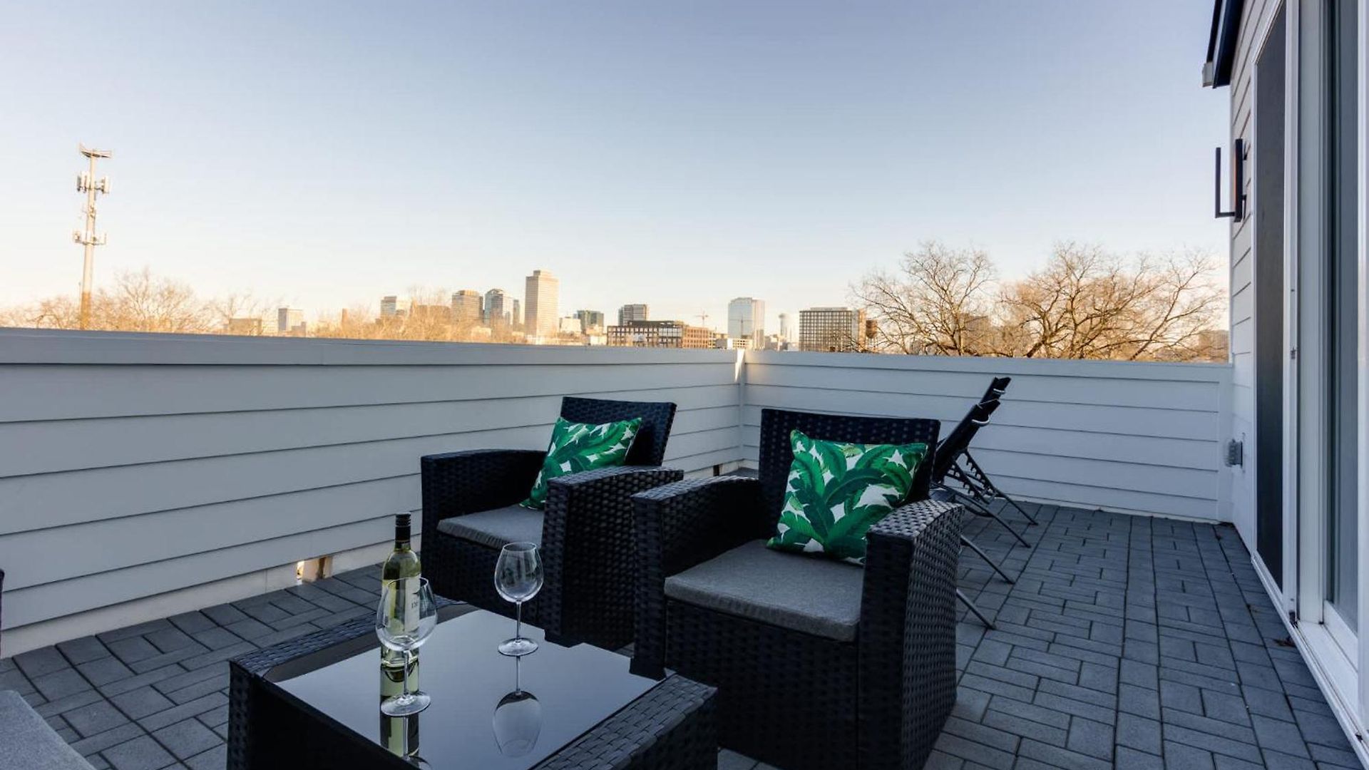 4br Retreat For 12 W Balcony Mins To Broadway *