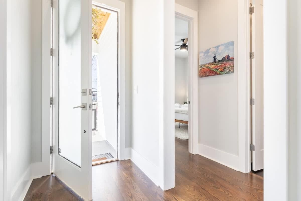 4br East - Walk To Bars & Restaurants Holiday home *