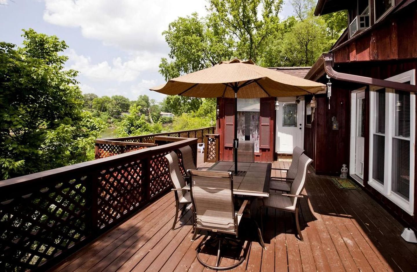 Beautiful Waterfront Vacation Close To Opryland In Nashville, Tennessee Holiday home Nashville