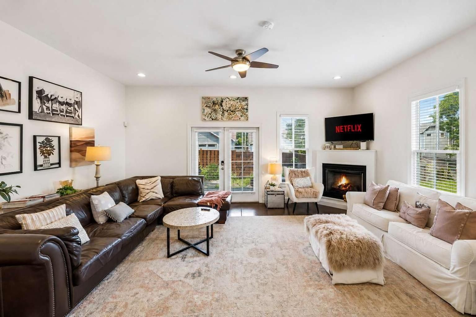 Holiday home Spacious Townhouse W Exclusive Backyard Nashville