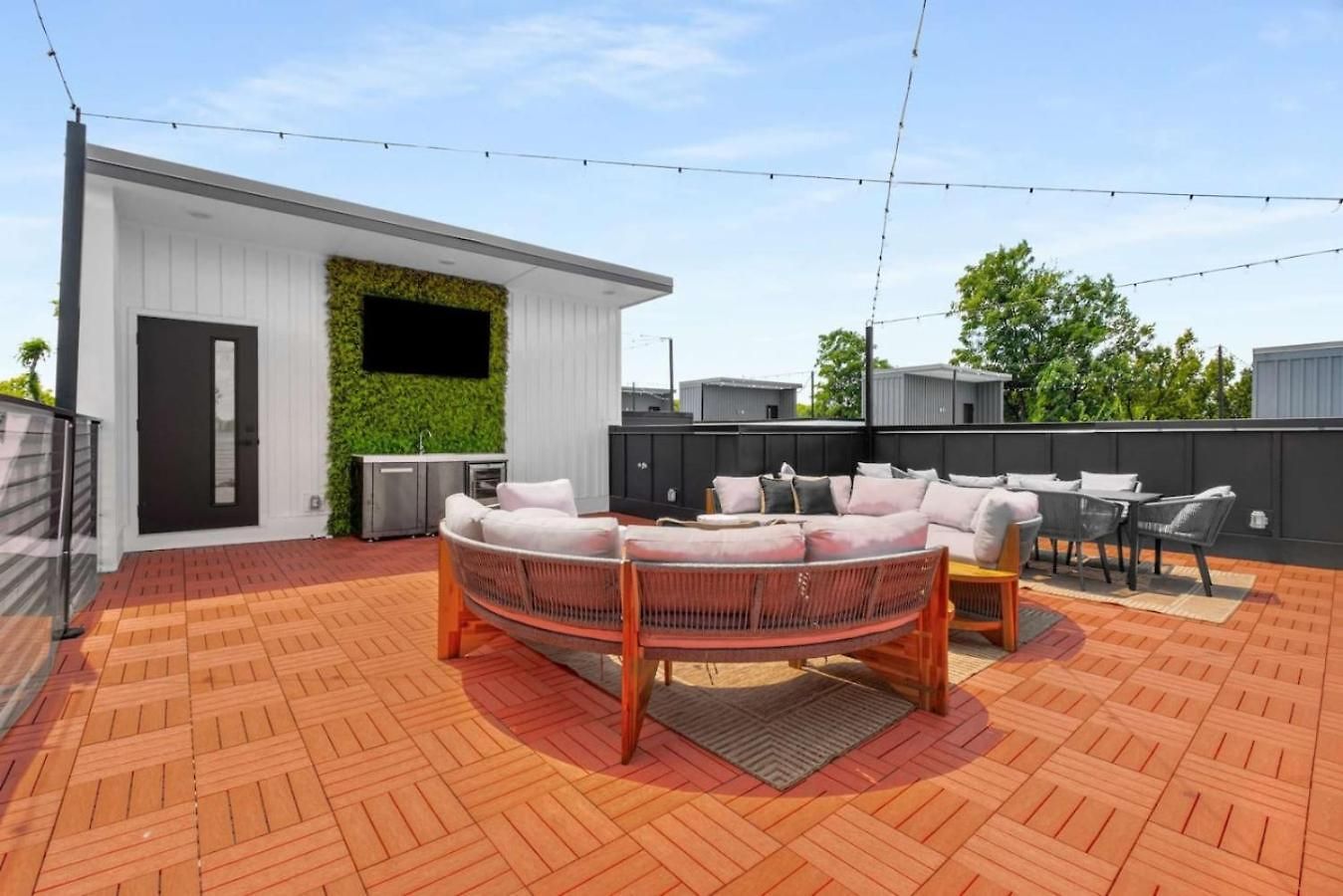 Luxury Living At Velvet And Vinyl Rooftop 6 Beds Nashville