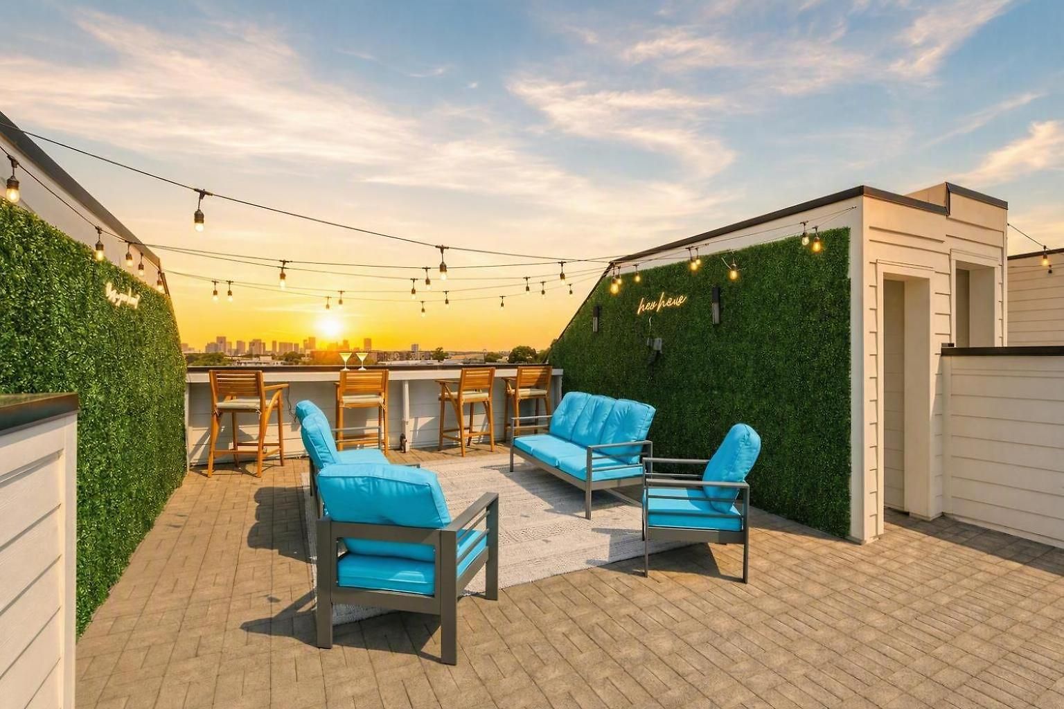 Rooftop Deck Townhome Sleeps 12 Near Geodis Park * Nashville
