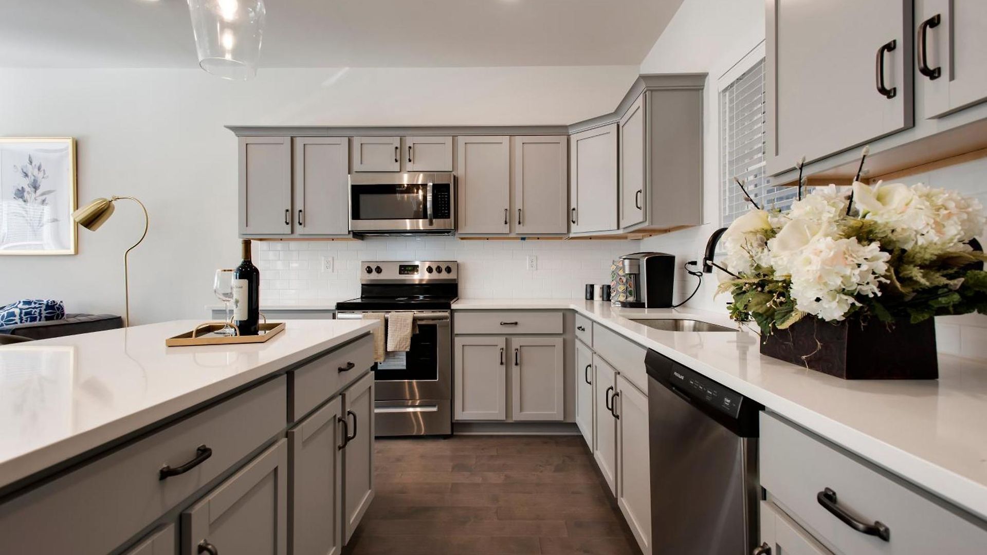 Luxury Three Bedroom Townhouse Near Airport Holiday home Nashville
