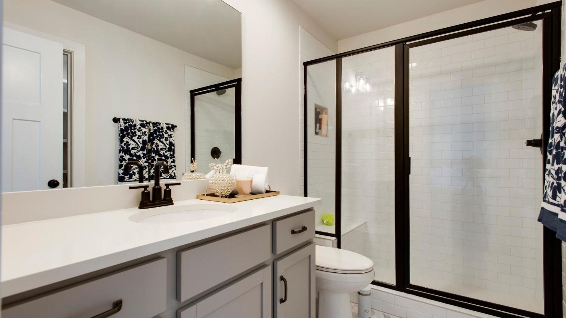 Luxury Three Bedroom Townhouse Near Airport Holiday home Nashville