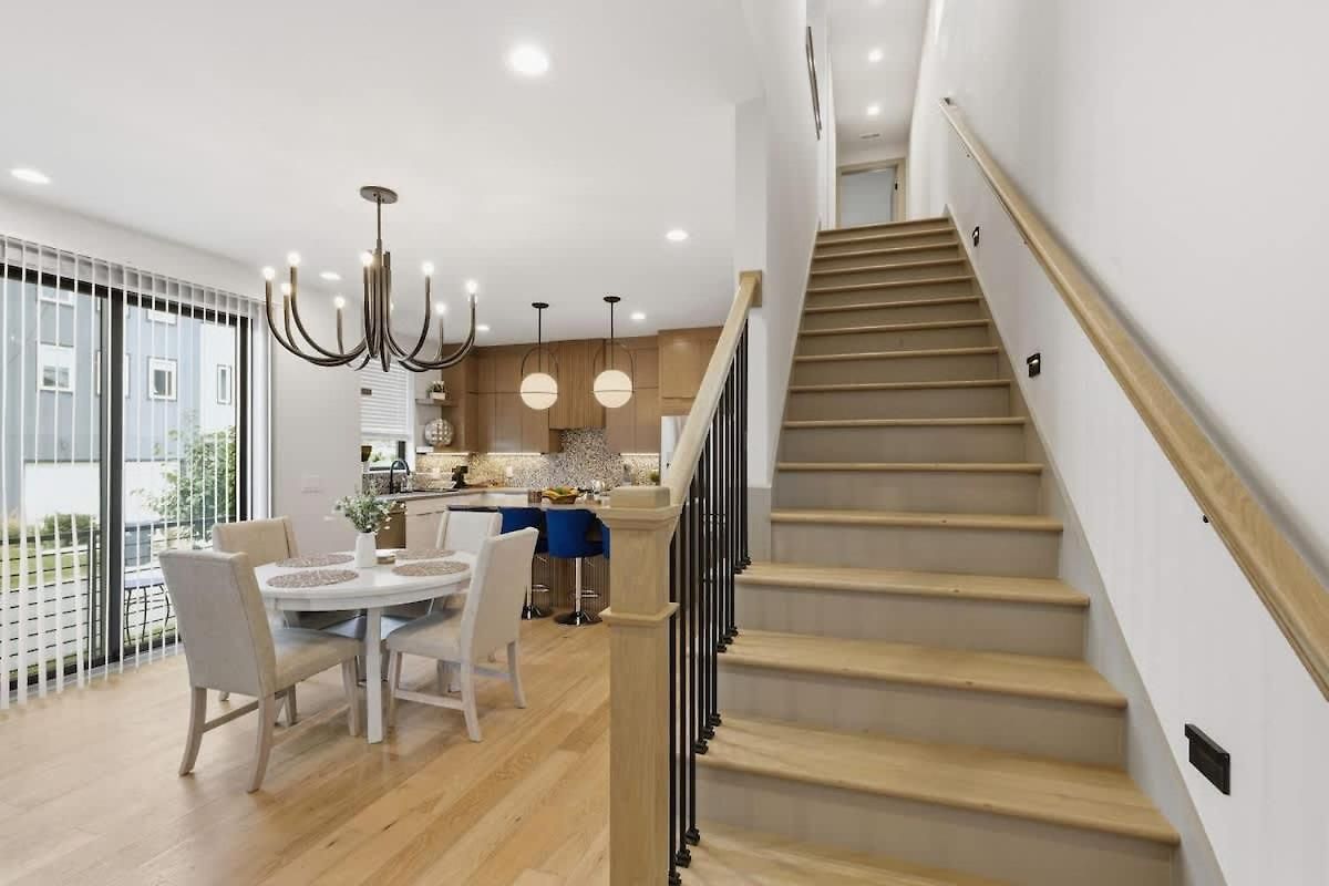 Executive Mid Term - Office And Garage Holiday home *
